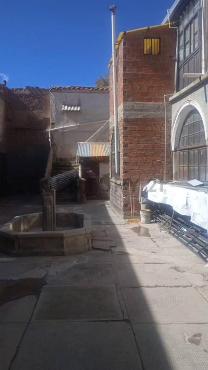 Calle Bustillos esquila calle Chuquisaca 1252 - 1290, Casco Viejo Central, Potosí 00001, Bolivia