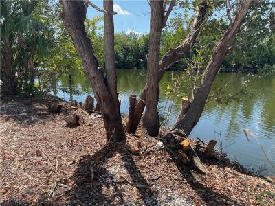 7156 Cobiac Drive, St James City, Flórida 33956, Estados Unidos