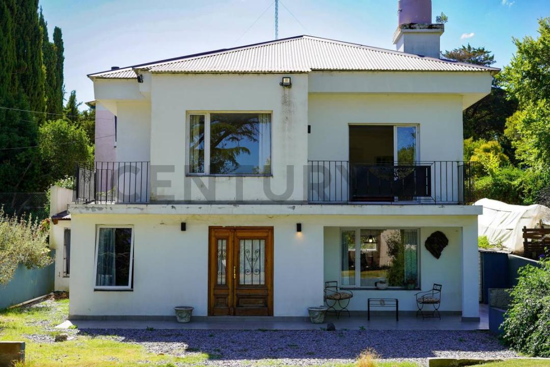 Los Nogales 1662, Tandil, Buenos Aires (fuera De GBA) 7000, Argentina