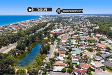 115 Oakmont Avenue, Meadow Springs, WA 6210, Australia