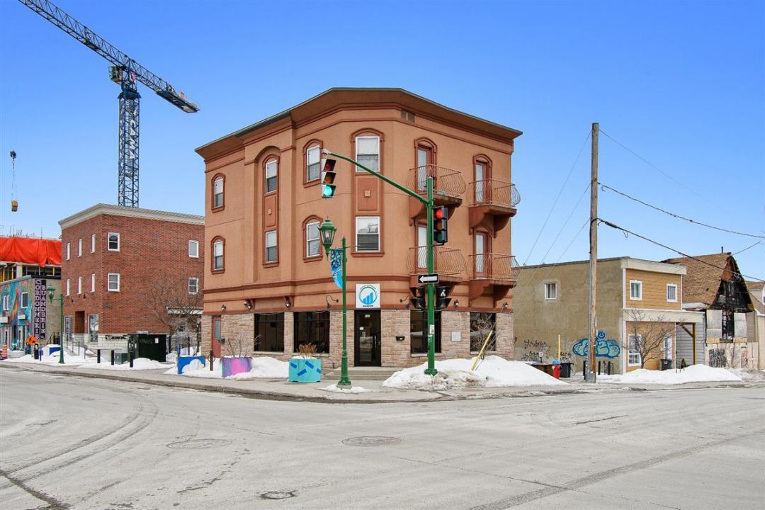 166-168 Rue Eddy, Gatineau (Hull), كيبيك J8X 2W1, كندا