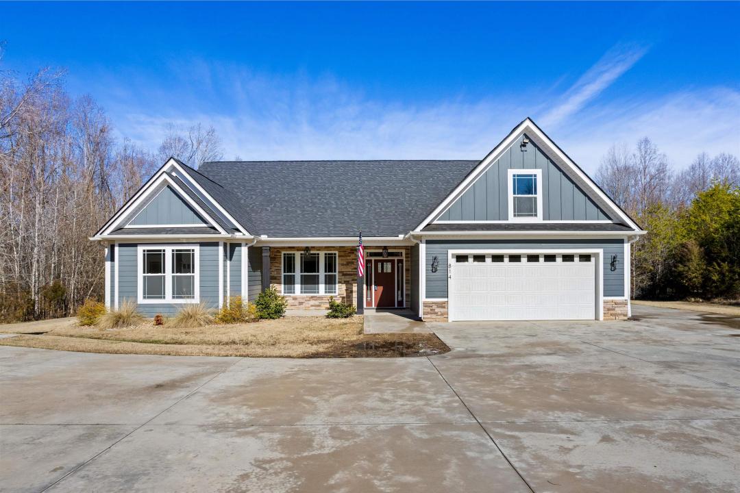 814 Campobello Gramling School Road, Campobello, South Carolina 29322, USA