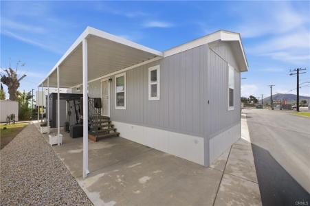 9873 Alder Ave # 4, Bloomington, California 92316, HOA KỲ