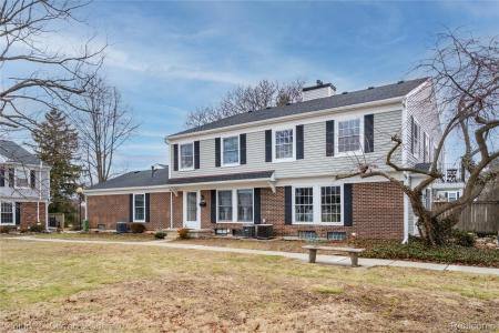 2768 Glenbridge Court, Ann Arbor, Michigan 48104, Amerika Birleşik Devletleri