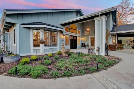 12025 Wanderer Road, Auburn, California 95602, USA