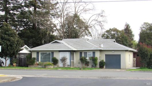 328 Dechene Ave, Sonoma, Californie 95476, États-Unis