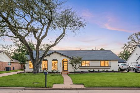 9703 Moorberry Lane, Houston, Texas 77080, USA