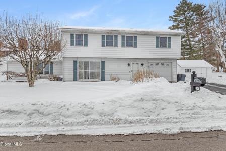 64 Schultze Street, Canajoharie, NY 13317, USA