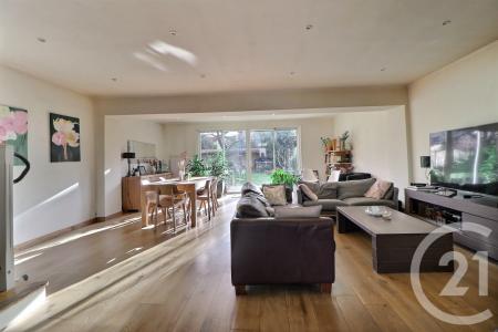 Aulnay Sous Bois, Île-de-France 93600, Francia