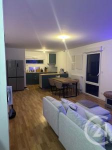 Tours, סאנטר 37100, צרפת 