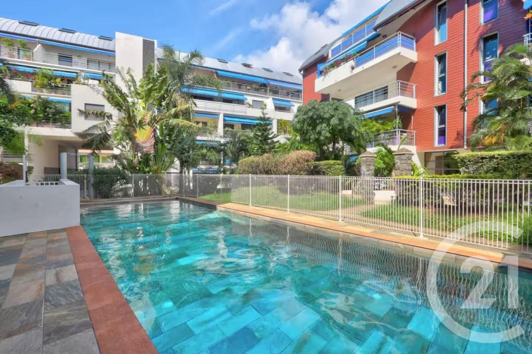 St Denis, Reunión 97400, Francia