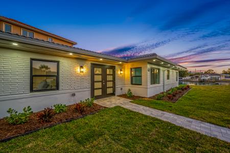 370 59th Ave, St Pete Beach, Florida 33706, USA