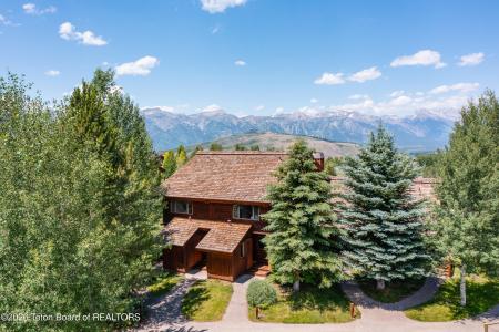 1668 N E BUTTE unit: 3146-47, Jackson, Wyoming 83001, USA