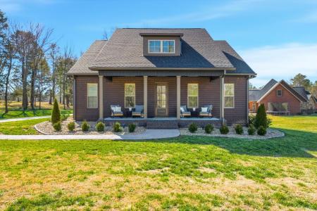 126 Black Bear Cove Road, Englewood, Tennessee 37329, USA