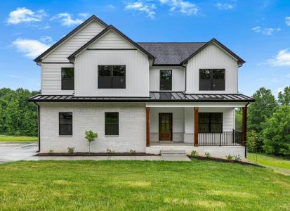 983 Palmyra Rd, Clarksville, Tennessee 37040, USA