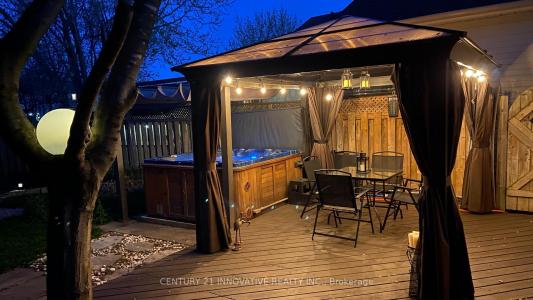 3066 PATRICK CRESCENT, Mississauga, Ontario L5N 3G5, Canada