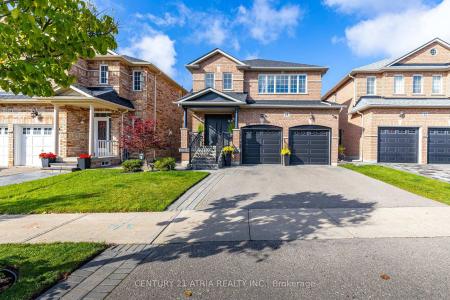 18 ABBOTT AVENUE, Aurora, Ontario L4G 7V7, Kanada