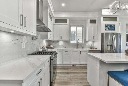 7424 196 STREET, Langley, British Columbia V3A 7X8, Canada