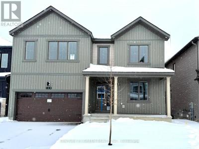 123 TONIC CRESCENT, Ottawa, Ontario K2K 1X7, CANADÁ