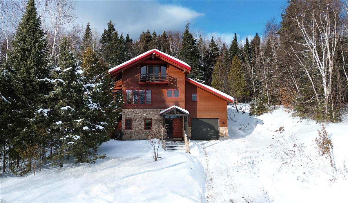 200 Rue du Marais, Saint-Ferréol-les-Neiges, Quebec G0A 3R0, Canada