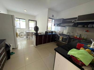 Av. Virgen de Cotoca, 9no anillo. Cond. Parque Acuático , Este, Santa Cruz 00001, Bolivia