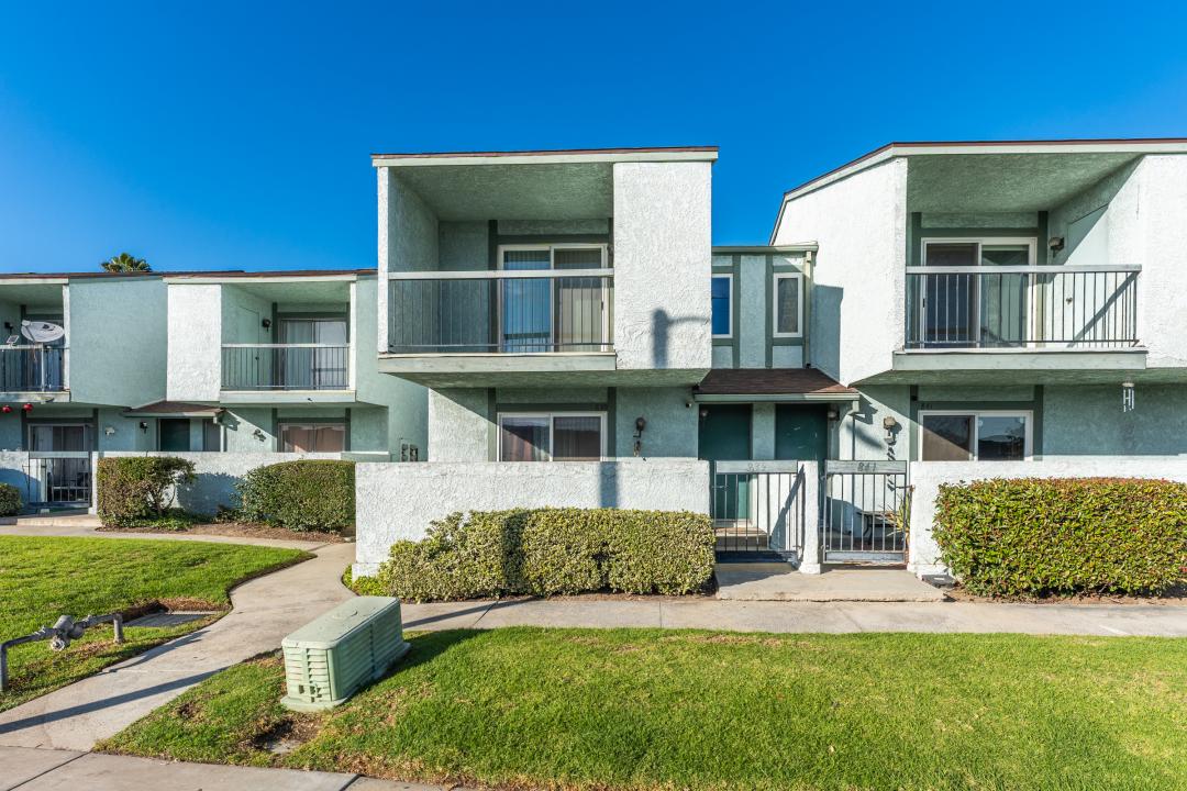 839 Richland Street, Upland, Kaliforniya 91786, Amerika Birleşik Devletleri