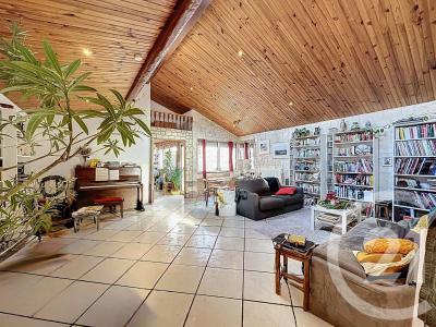 Villejuif, Île-de-France 94800, France