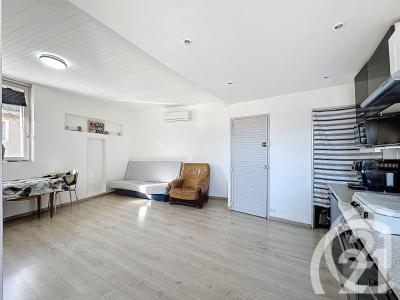 Cavaillon, Provence-Alpes-Côte d'Azur 84300, France