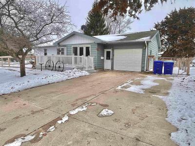924 2nd Ave Sw, Oelwein, 爱荷华州 50662, 美国