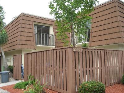 5245 Cedarbend DR 2, Fort Myers, Florida 33919, Stati Uniti