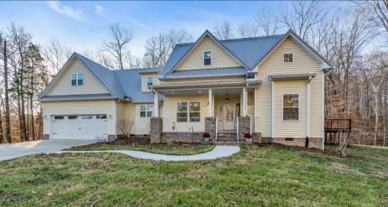 2206 Hwy 48 S, Dickson, Tennessee 37055, USA