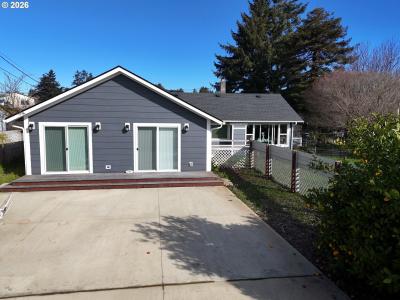 265 S HAZEL St, Brookings, Oregon 97415, USA