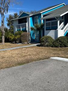 455 Alt 19 S # 94, Palm Harbor, Florida 34683, USA