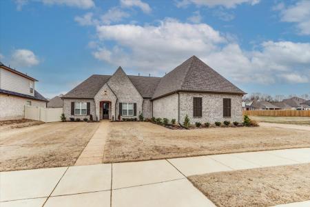 810 Mebane Road, Oakland, Tennessee 38060, USA