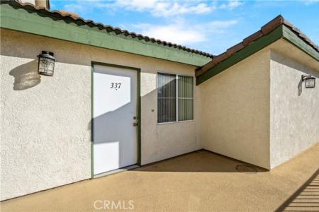 15000 Downey Ave, 337, Paramount, Californie 90723, États-Unis