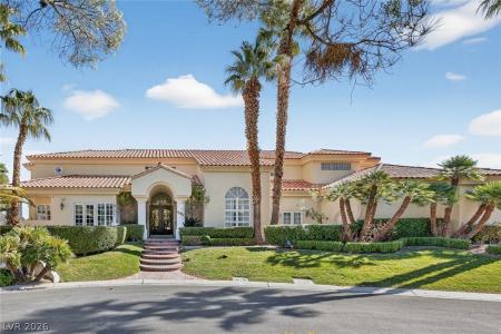 22 Burning Tree Court, Las Vegas, Nevada 89113, USA