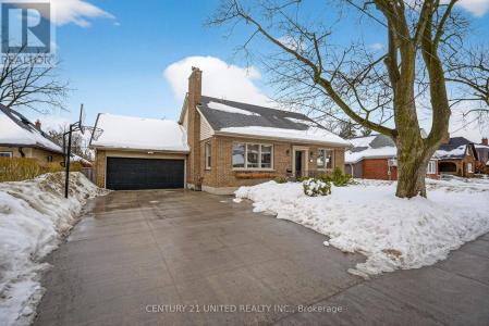 499 HUNTER STREET WEST, Peterborough (town Ward 3), Ontario K9H 2M9, Canada