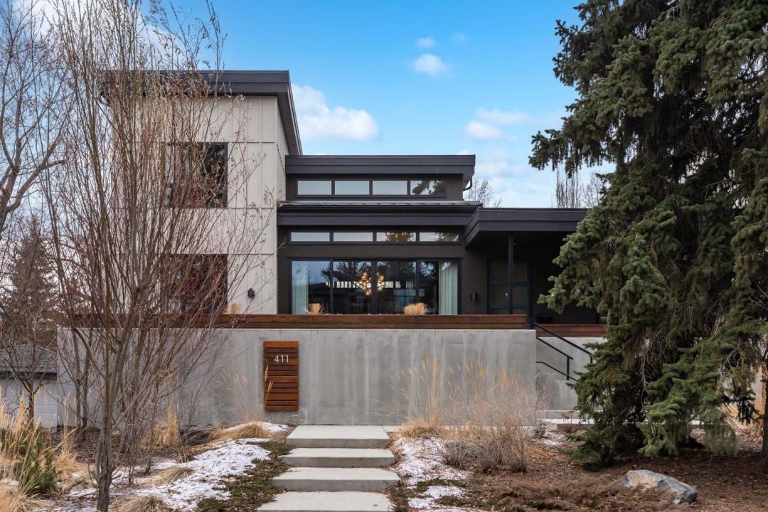 411 CLIFFE AVENUE SW, Calgary, Alberta T2S 0Z3, Canada