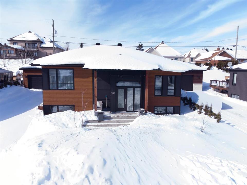 762 Av. Terry-Fox, Rouyn-Noranda, 魁北克省 J9X 0B2, 加拿大