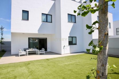 Granada, Andalucía 18140, Spagna