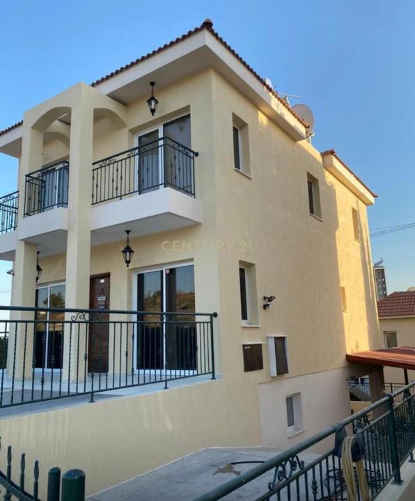 Mouttagiaka, 塞浦路斯