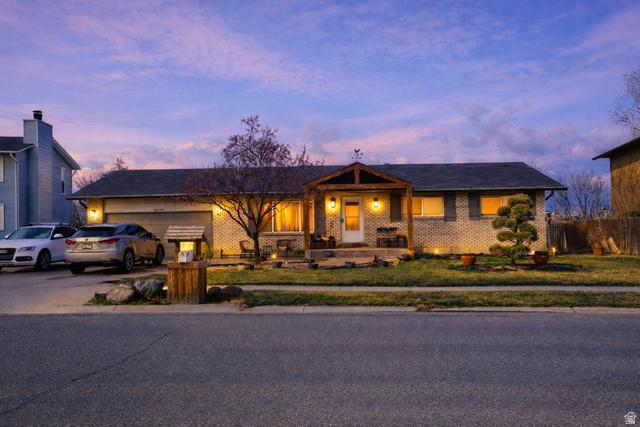 10564 S WEEPING WILLOW DR E, 沙质, 犹他州 84070, 美国