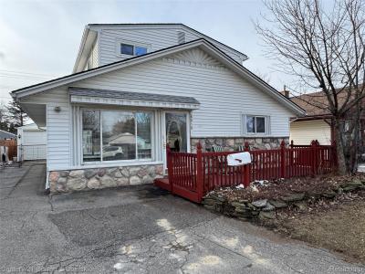 8018 Monroe Boulevard, Taylor, Michigan 48180, Estados Unidos