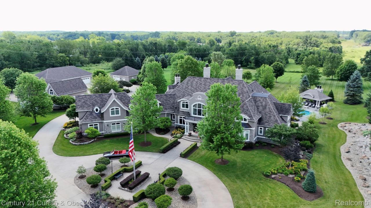 58415 10 Mile Road, South Lyon, Michigan 48178, Estados Unidos