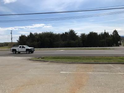 6987 and 6989 W Andrew Johnson Hwy, Talbott, Tennessee 37877, USA