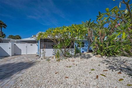 557 77th Avenue, St Pete Beach, Florida 33706, USA