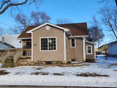 704 S 13th St, Clear Lake, 愛荷華州 50428, 美國