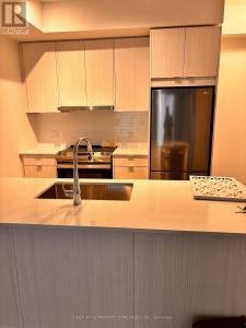 4130 PARKSIDE VILLAGE DRIVE, Mississauga (creditview), Ontario L5B 0L7, Canada