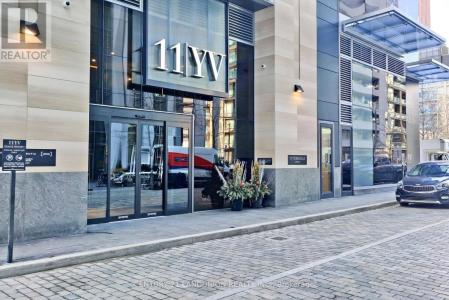 11 YORKVILLE AVENUE, Toronto (annex), 安大略省 M4W 0B7, 加拿大