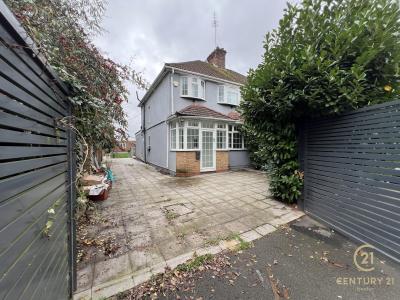 6, Oxford Avenue, HOUNSLOW, United Kingdom